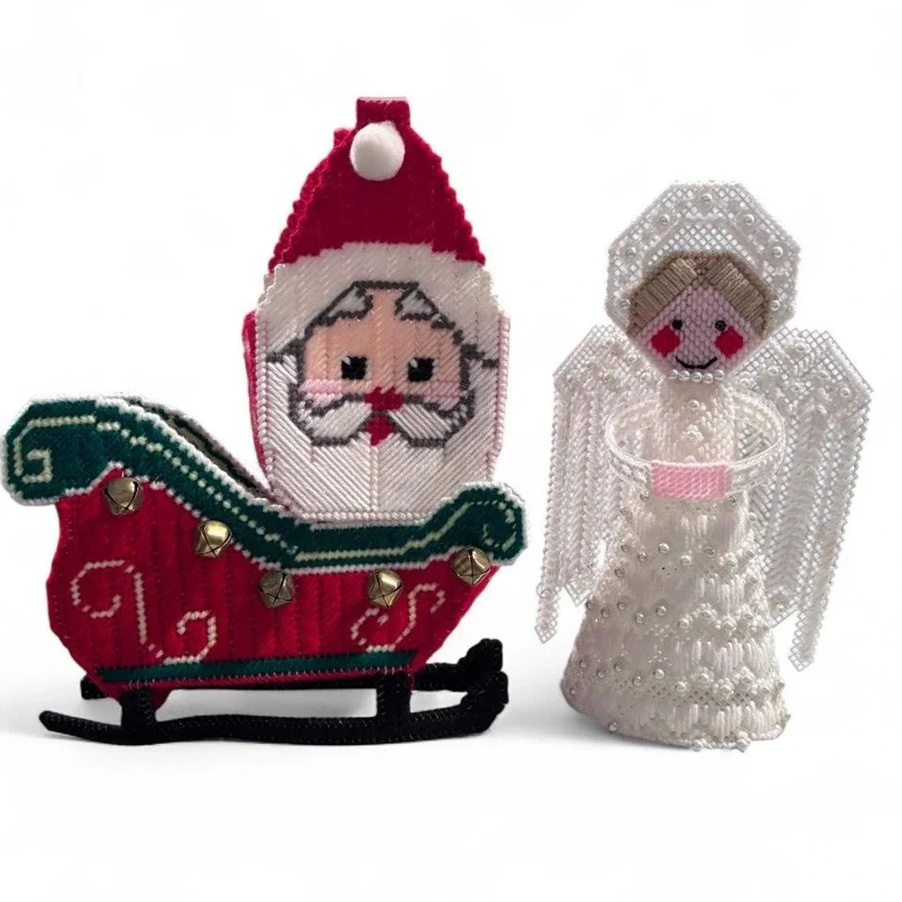 VINTAGE 80s/90s HANDMADE PLASTIC CANVAS CHRISTMAS LOT